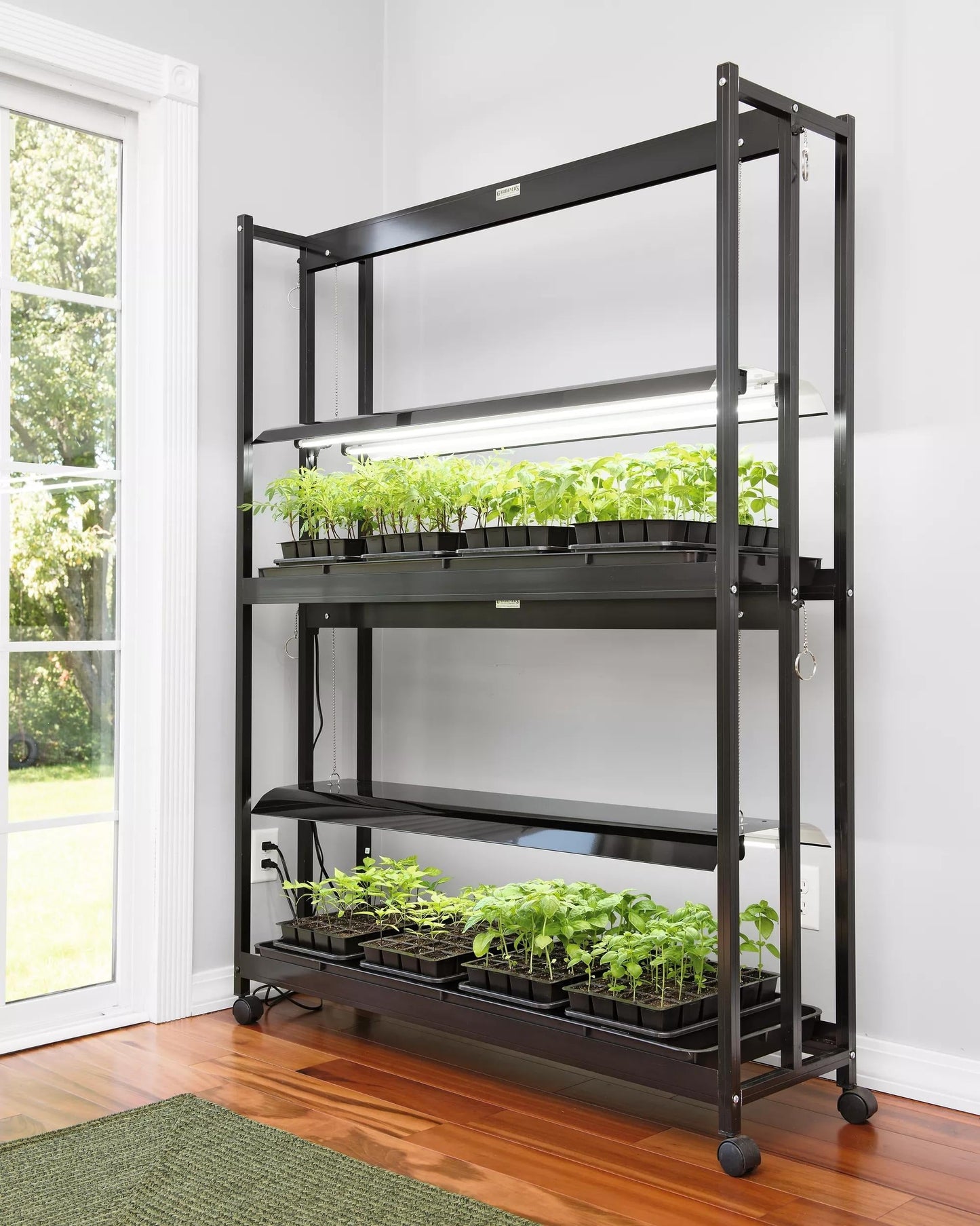 LED SunLite® High Intensity 2-Tier Garden