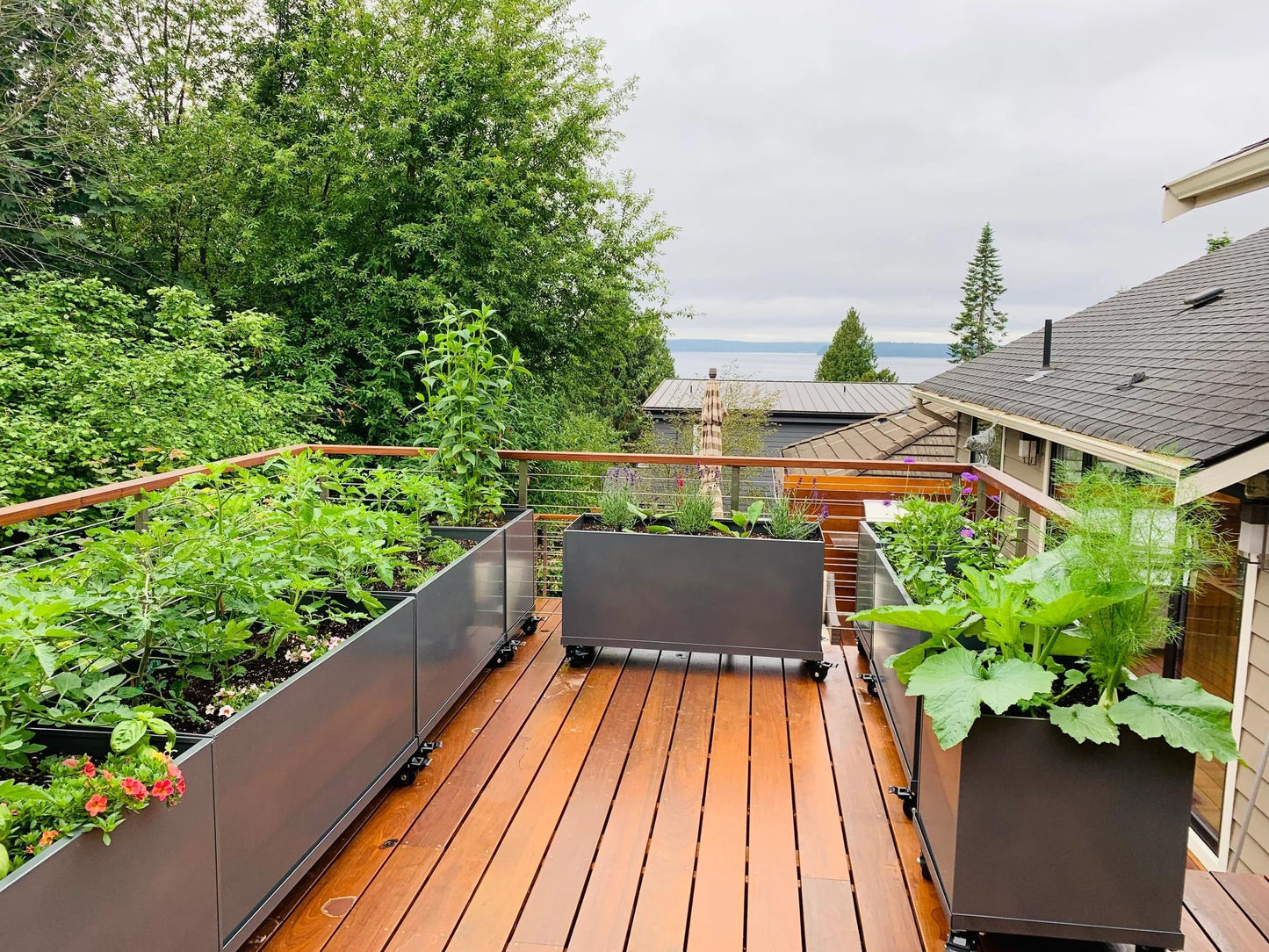 Nice Aluminum Trough Planter with Casters