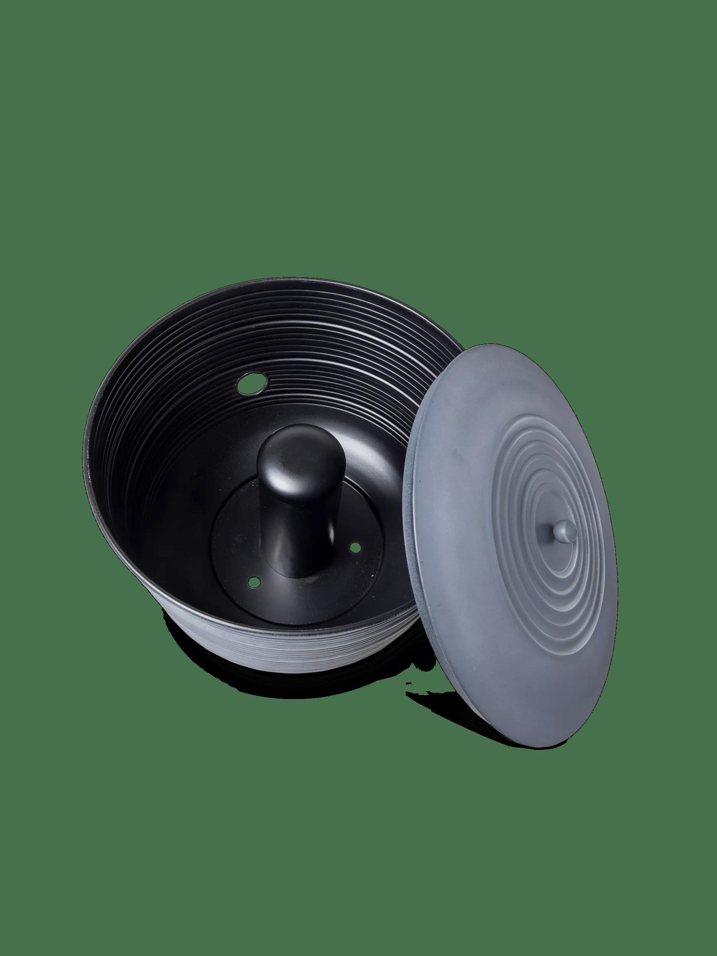 Ribbed Hose Pot with Lid