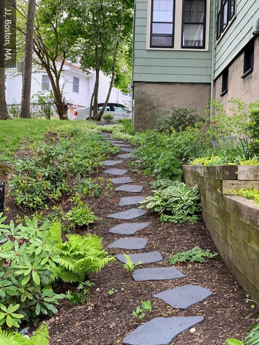 Recycled Rubber Flagstone Stepping Stone