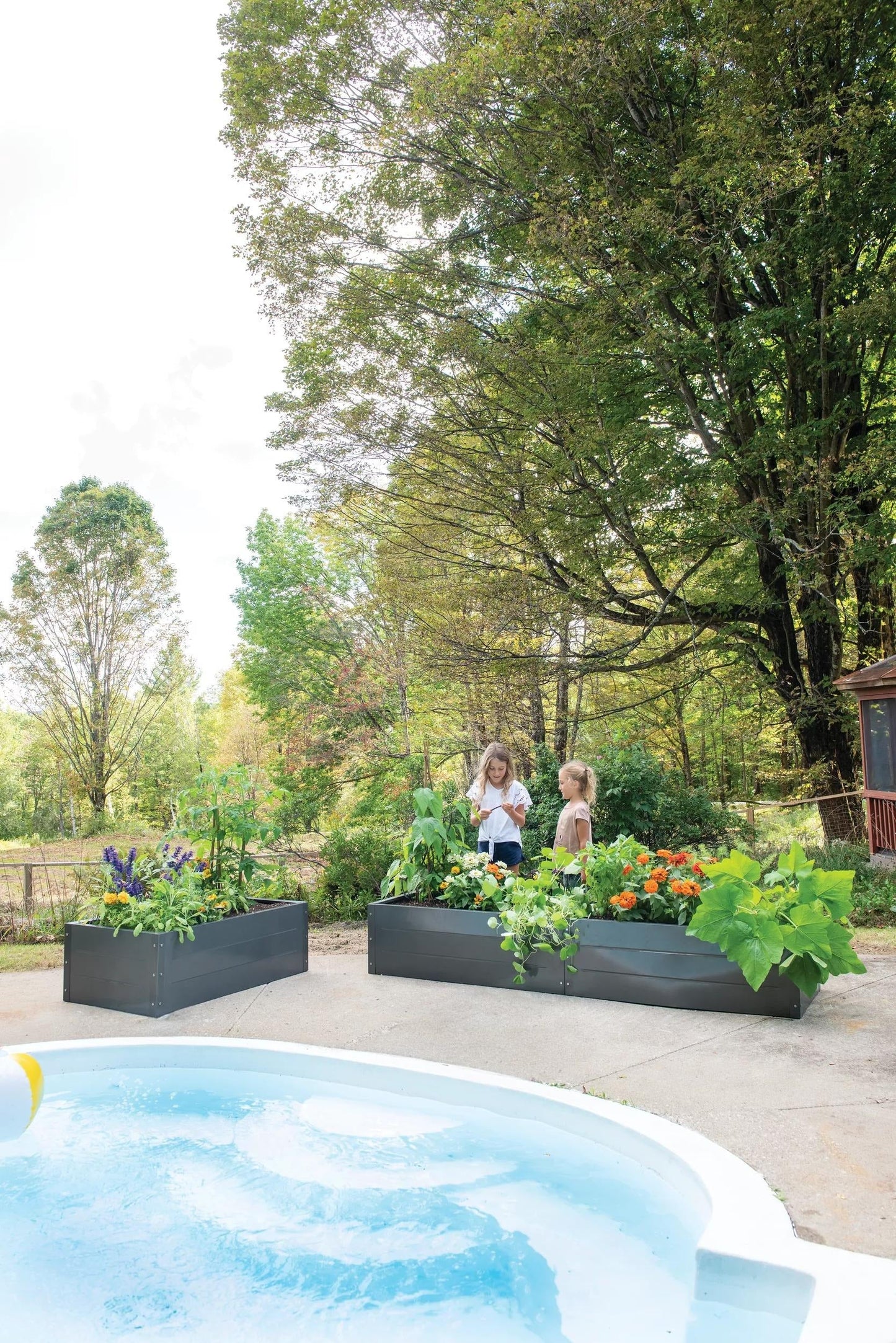 PutnamTM Metal Raised Bed, 24" x 90" (15"D)