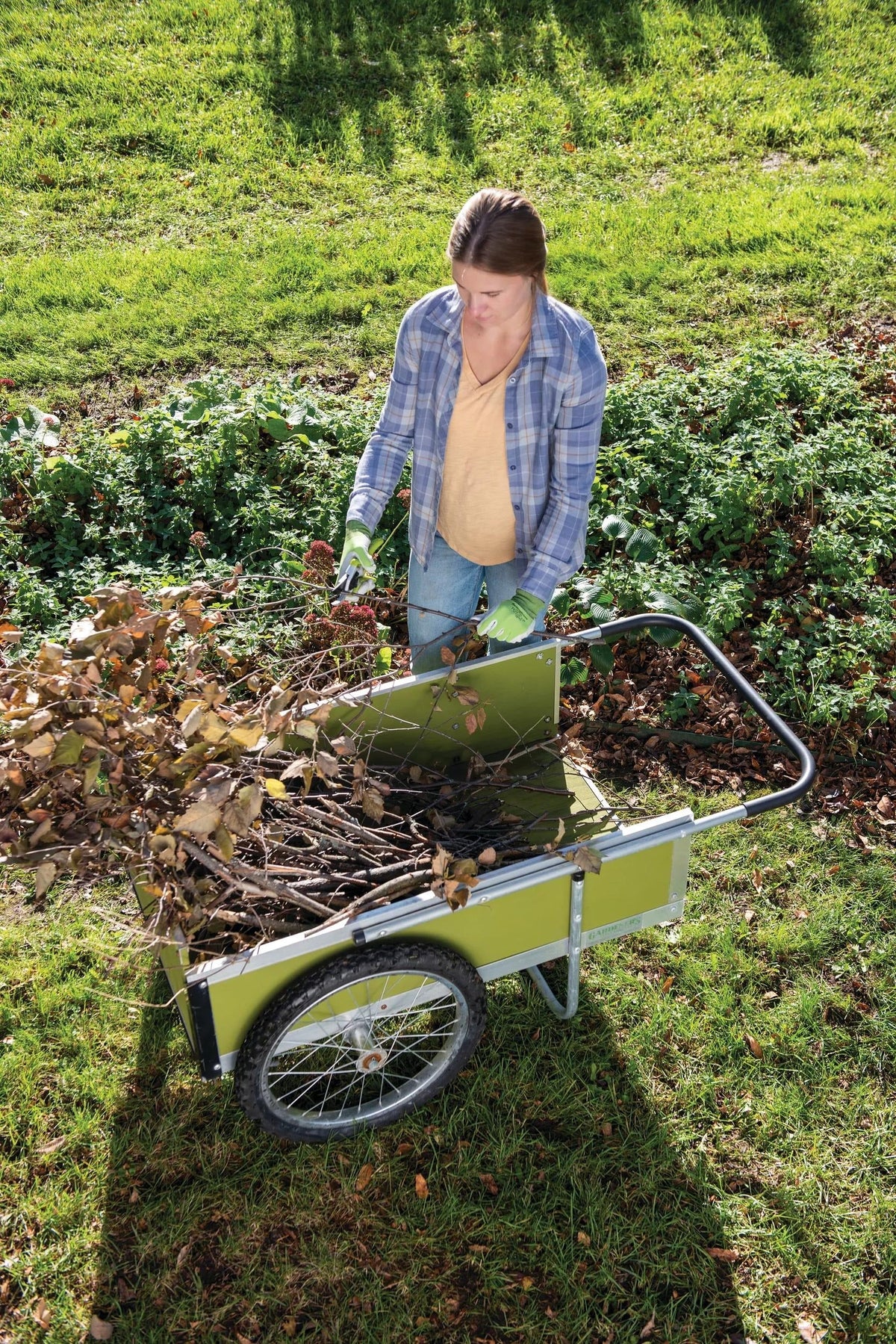 Medium Gardener's Supply Cart