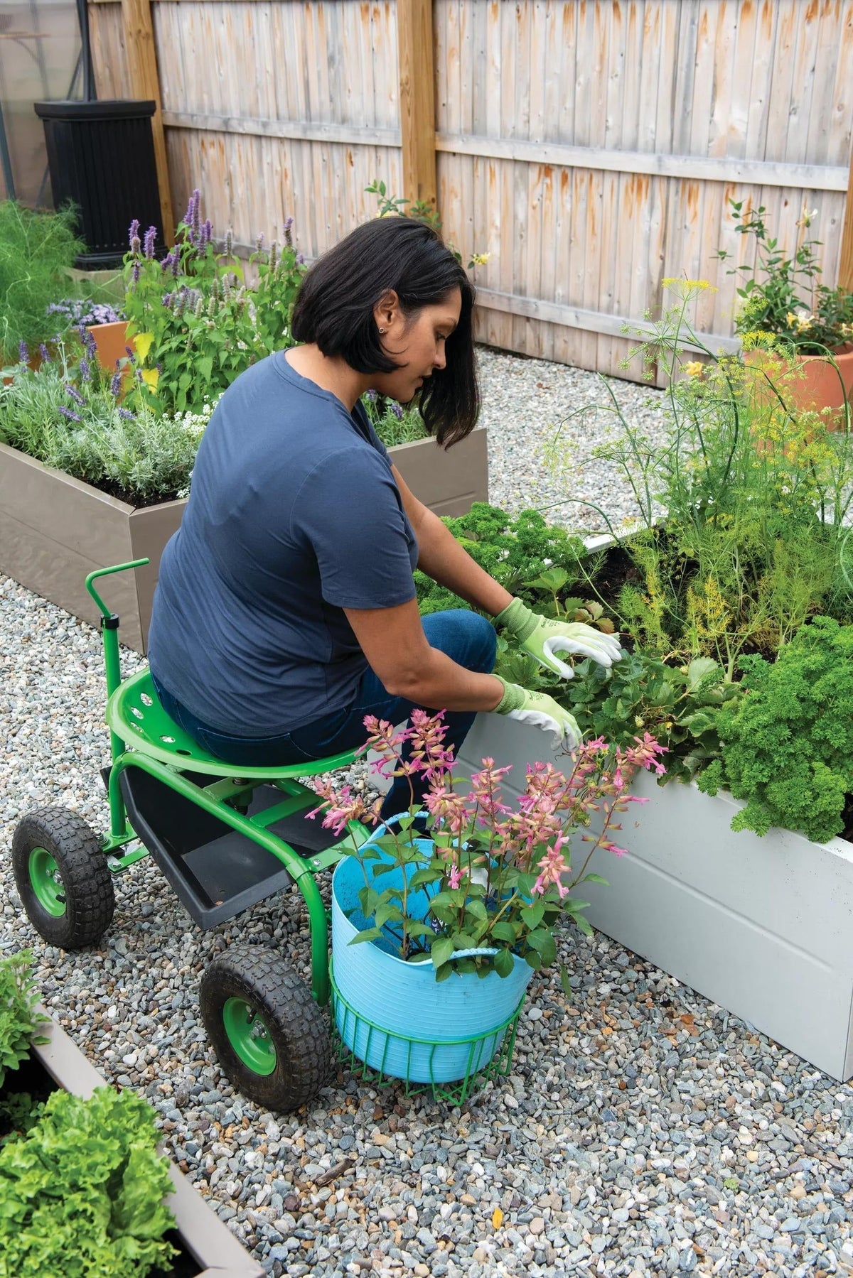 Deluxe Tractor Scoot with Bucket Basket