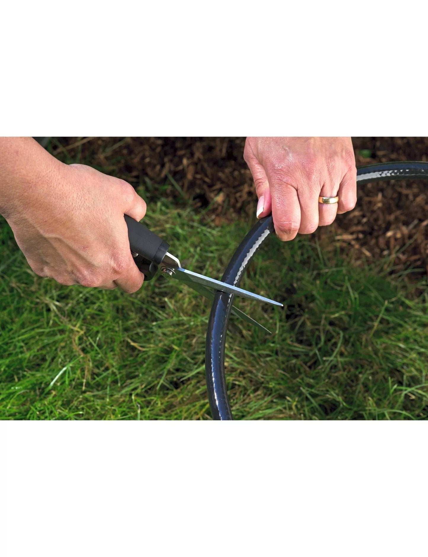 Snip-n-SprayTM Garden and Landscape Sprinkler System